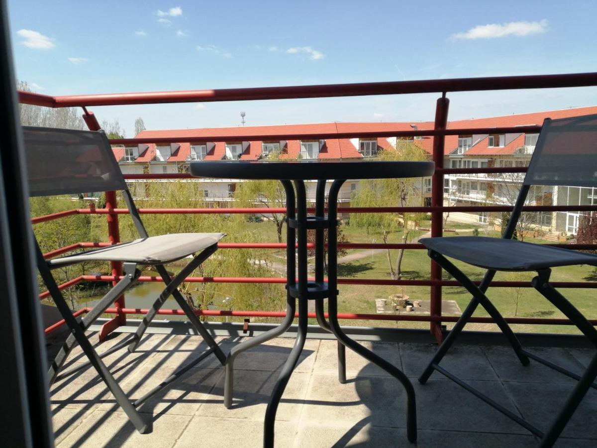 Cserke-Thermál Apartman Cserkeszolo Exterior foto