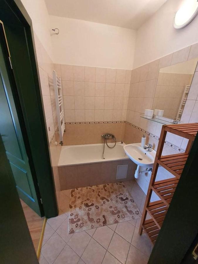 Cserke-Thermál Apartman Cserkeszolo Exterior foto
